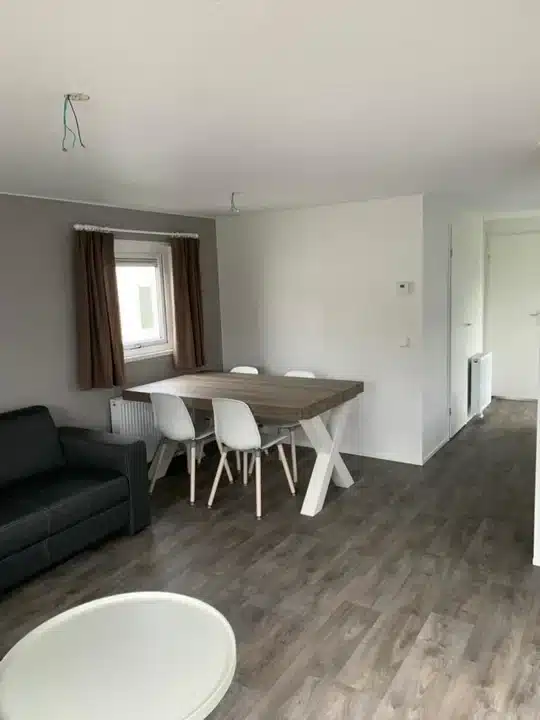 Casa Móvel Pré-fabricada T2 Eco 10,5m x 4m (42m²) | Promoção! 50% de desconto - Image 4