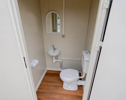 Contêiner de 20 pés transformado em escritório | Promoção! 50% de desconto