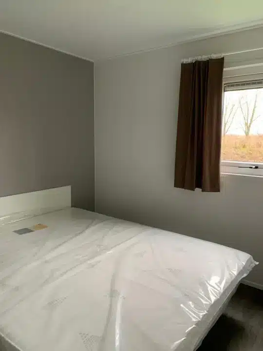 Casa Móvel Pré-fabricada T2 Eco 10,5m x 4m (42m²) | Promoção! 50% de desconto - Image 2