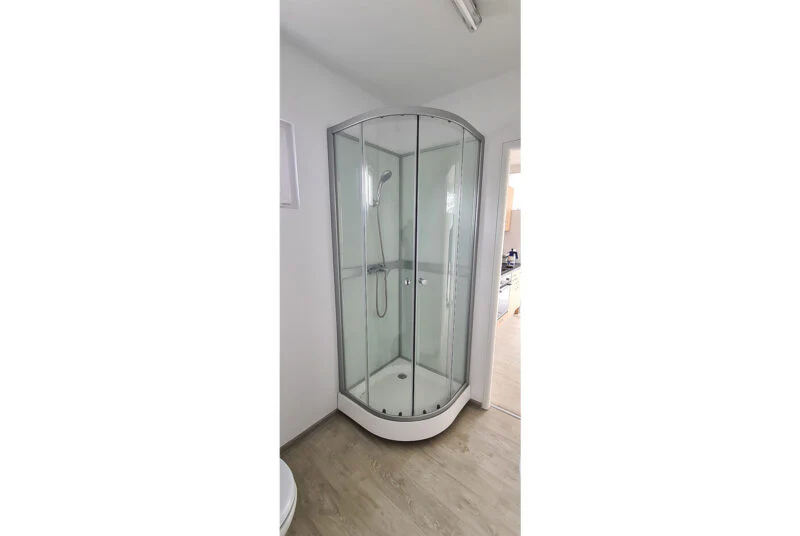 Casa Pré-fabricada T1 Moradia Moderna 6m x 7,35m (44,1 m²) | Promoção! 50% de Desconto - Image 9