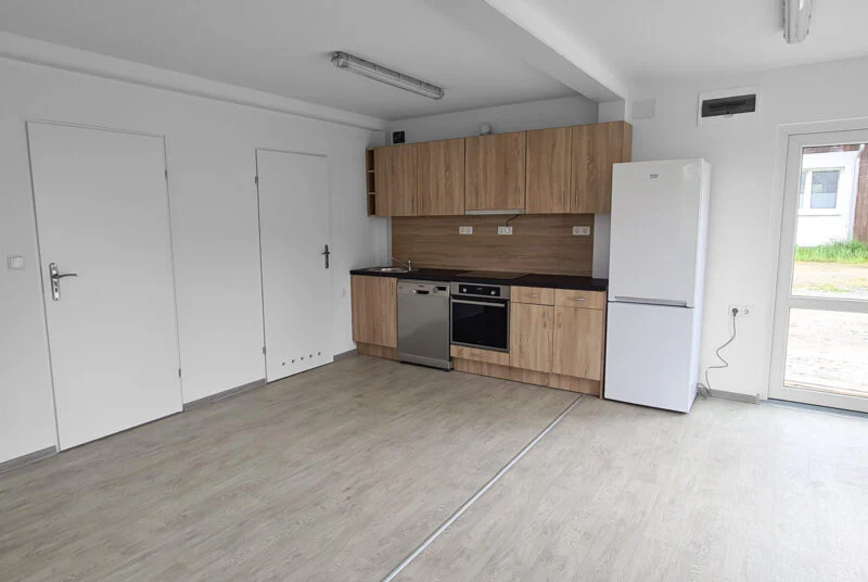 Casa Pré-fabricada T1 Moradia Moderna 6m x 7,35m (44,1 m²) | Promoção! 50% de Desconto - Image 5