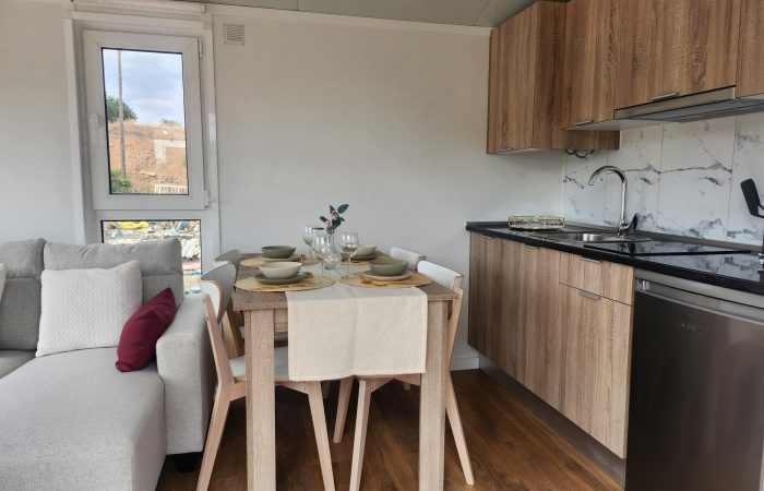 Casa Pré-fabricada T2 8.6 x 3 m (25.8 m²) | Casa Móveis Bejar | Promoção Imperdível! 50% de Desconto em Casas Móveis T2 - Image 4