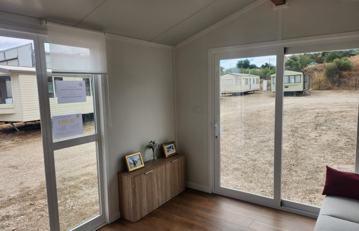 Casa Pré-fabricada T2 8.6 x 3 m (25.8 m²) | Casa Móveis Bejar | Promoção Imperdível! 50% de Desconto em Casas Móveis T2 - Image 5