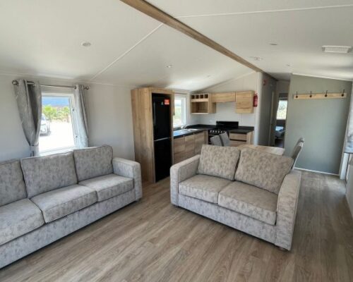 Casa Móvel Pré-fabricada T3 Ellerton 42m² (10,5m x 4m) – Oferta Especial: 50% de Desconto